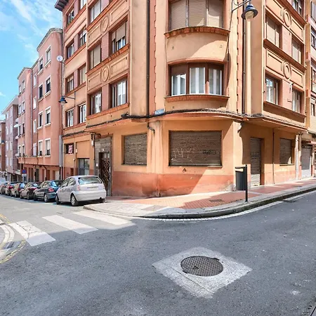 公寓 Familiar A Estrenar En Parking Gratis Y Wifi Gratis *