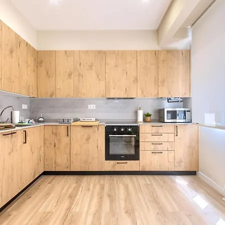 Familiar A Estrenar En Parking Gratis Y Wifi Gratis * Barakaldo