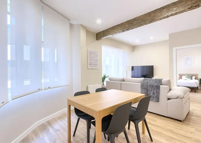 Familiar A Estrenar En Parking Gratis Y Wifi Gratis