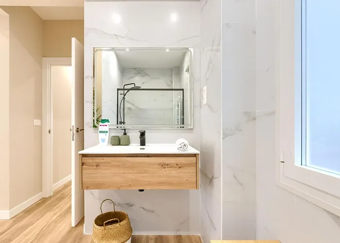 Familiar A Estrenar En Parking Gratis Y Wifi Gratis Apartment *