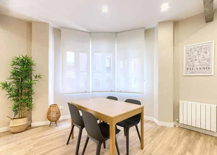 Apartment Familiar A Estrenar En Parking Gratis Y Wifi Gratis