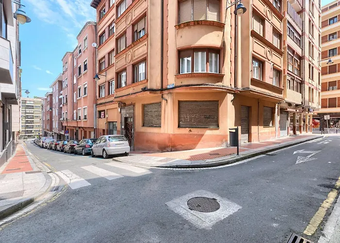 Apartment Familiar A Estrenar En Parking Gratis Y Wifi Gratis *