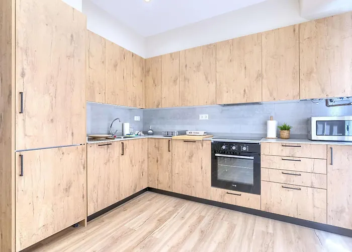 Familiar A Estrenar En Parking Gratis Y Wifi Gratis Barakaldo